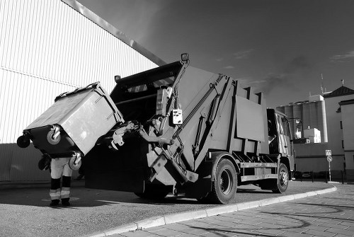 Professional builders waste removal in Kings Cross